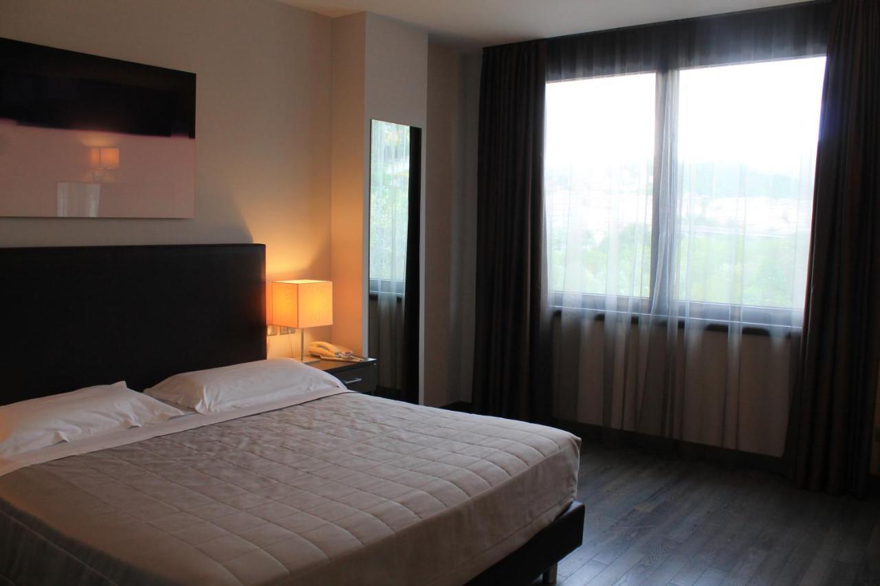 Park Hotel Sporting Teramo Zewnętrze zdjęcie