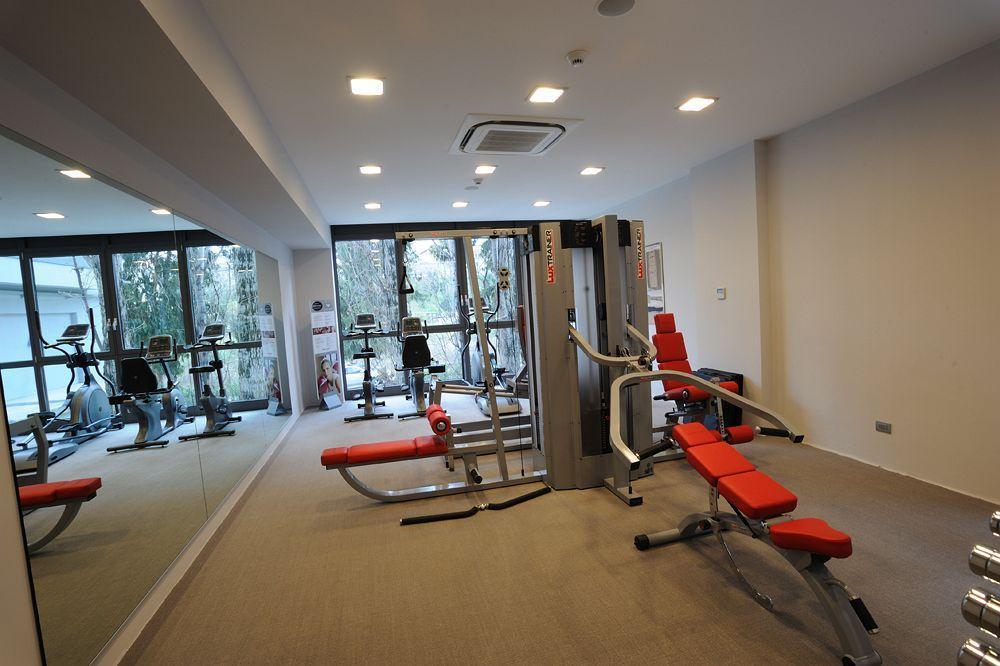 Park Hotel Sporting Teramo Zewnętrze zdjęcie