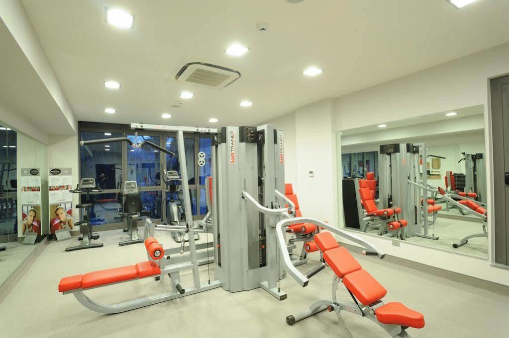 Park Hotel Sporting Teramo Zewnętrze zdjęcie